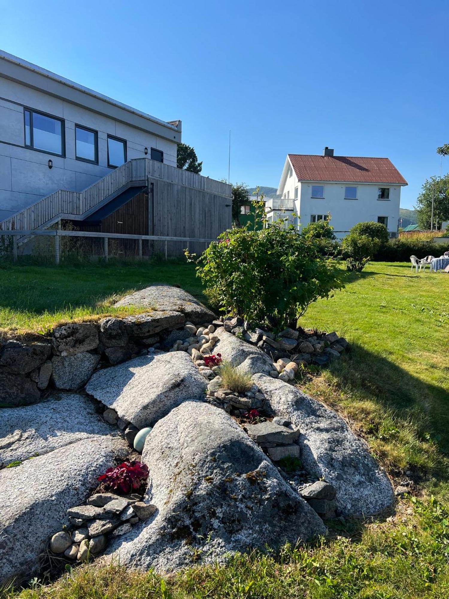Lofotenapartmentone Stamsund Exterior photo